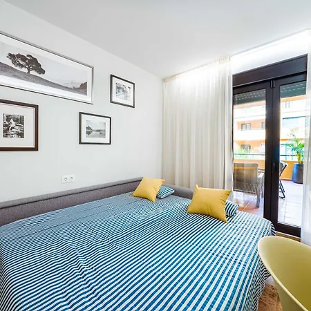 Modern 3-bedroom Haven In Almendros San Pedro Appartement